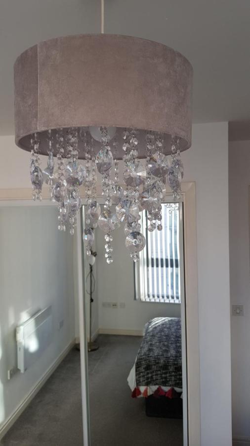 City Centre 1 Bed Apartment With Free On Site Parking With Cctv By Lets Relocations Birmingham Exterior photo